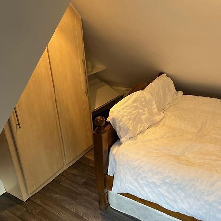 Cozy Room In A Serene House Μπέρμιγχαμ Εξωτερικό φωτογραφία